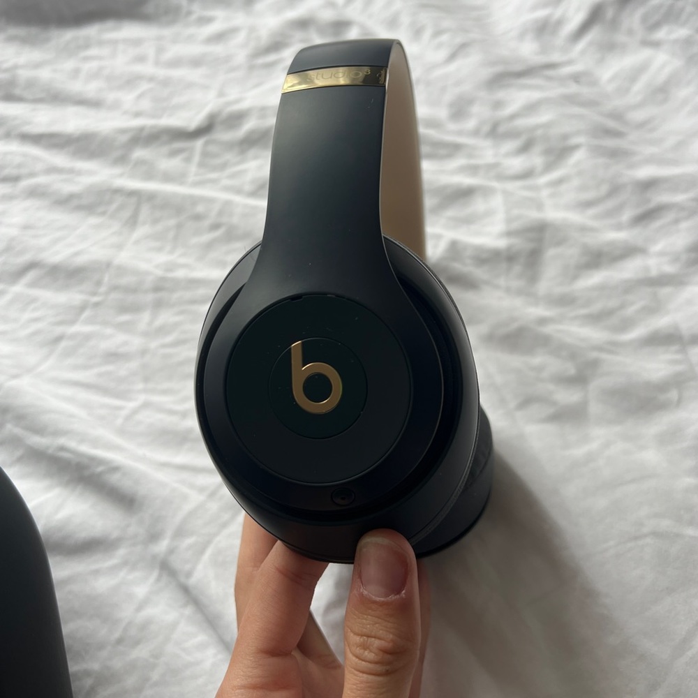 Studio 3 Beats by Dre headphones